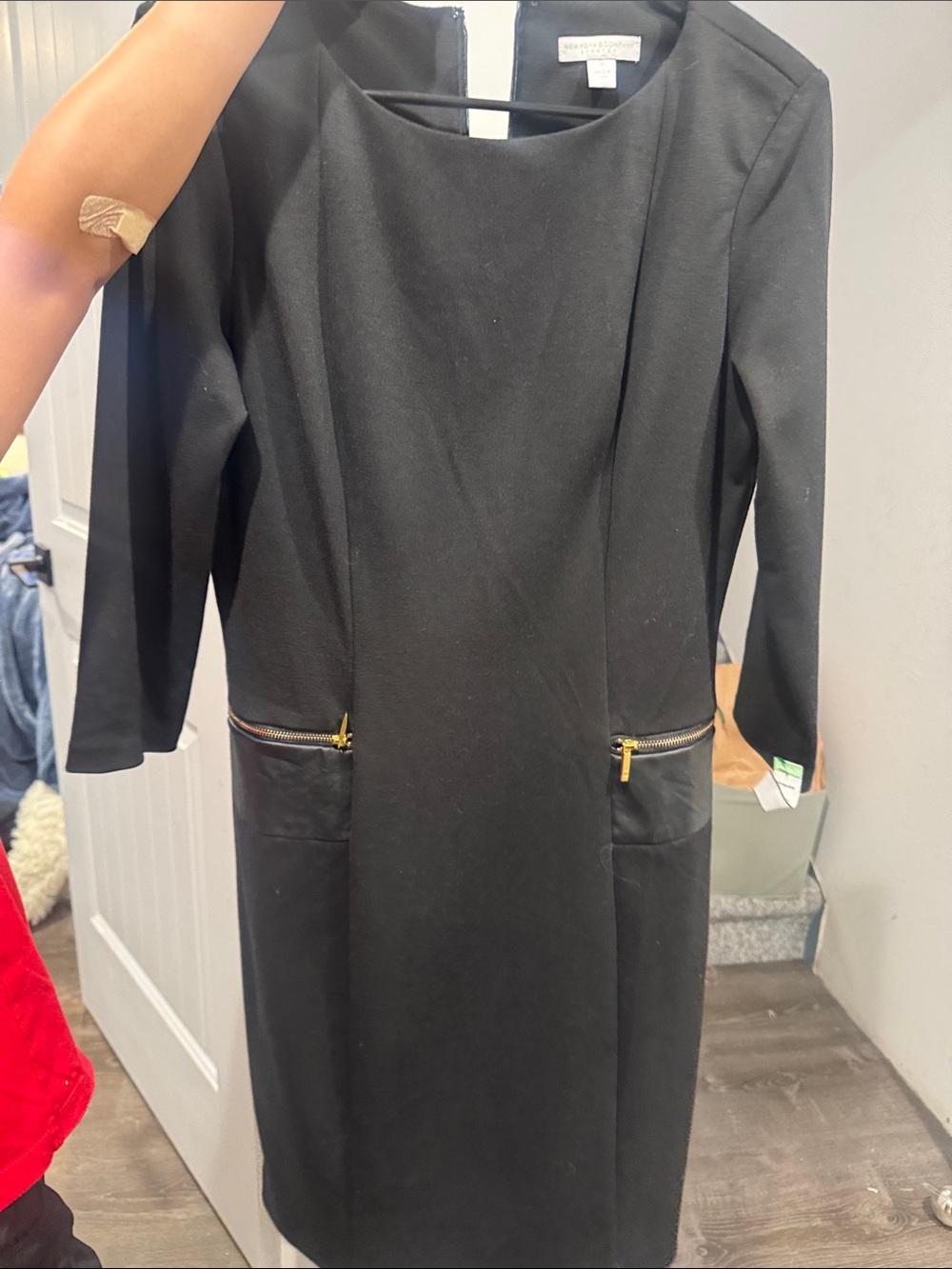 COS Black Long-Sleeve V-Neck Ponte Dress with Center Seam